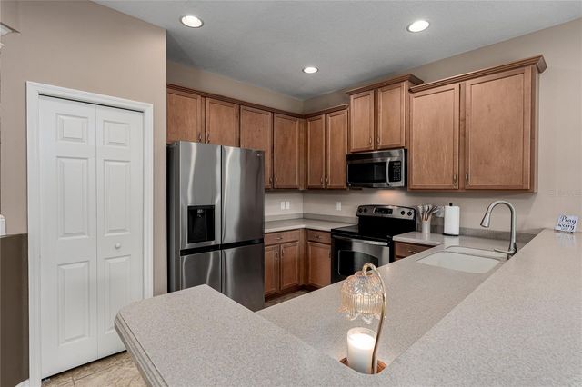 5918 OAK MILL TERRACE, Palmetto, FL 34221