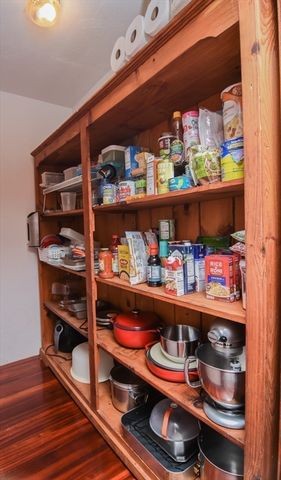 8 Martin Rd, Brookfield, MA 01506