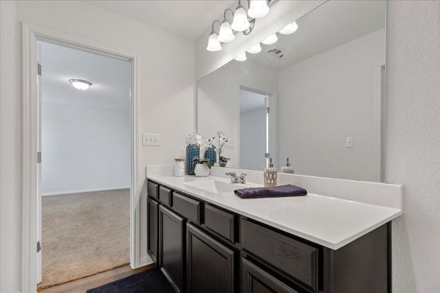 336 Wonderful Life WAY, Jarrell, TX 76537