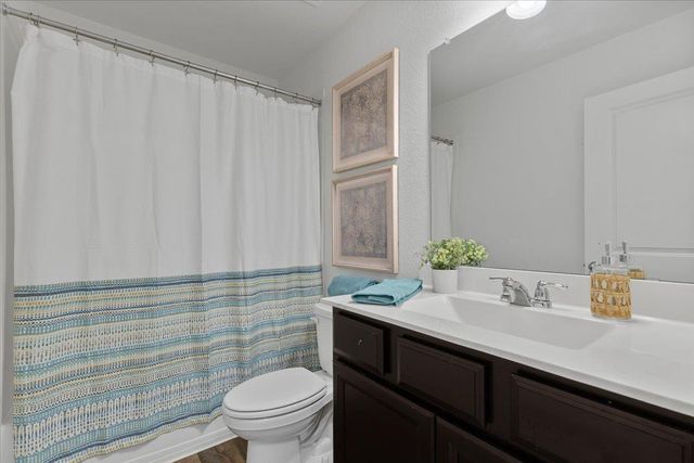 336 Wonderful Life WAY, Jarrell, TX 76537