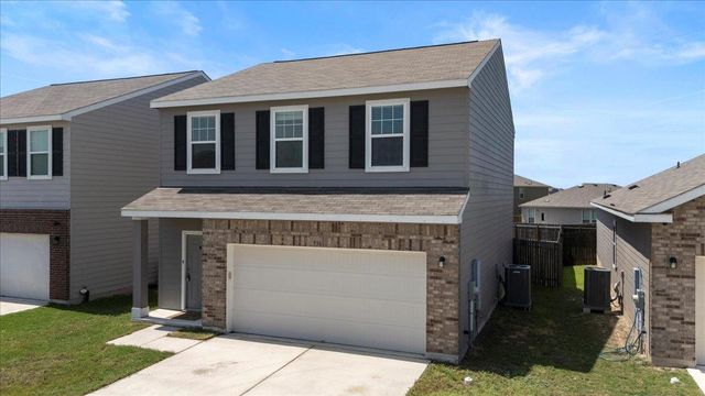 336 Wonderful Life WAY, Jarrell, TX 76537