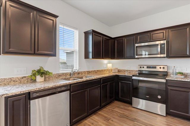 336 Wonderful Life WAY, Jarrell, TX 76537