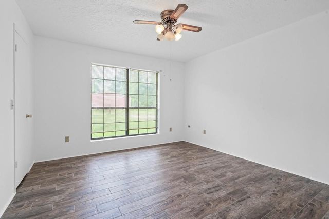 13180 Morgan Drive, Splendora, TX 77372