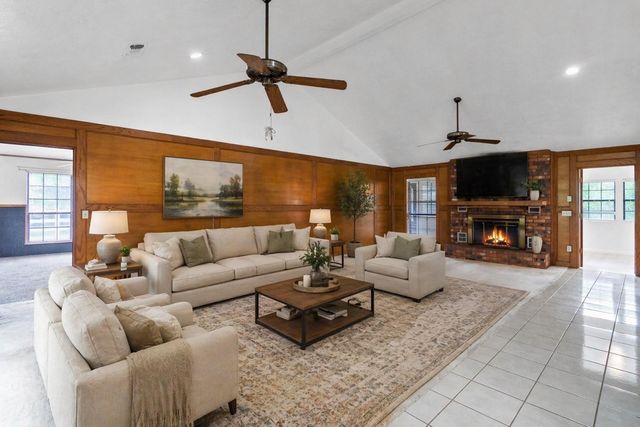 13180 Morgan Drive, Splendora, TX 77372