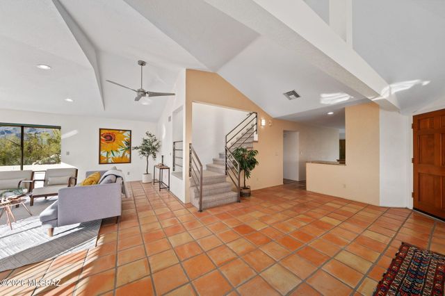 4271 N Summer Set Loop, Tucson, AZ 85750