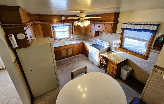 801 Iowa Street, Dysart, IA 52224