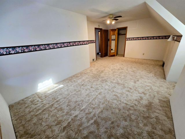 801 Iowa Street, Dysart, IA 52224