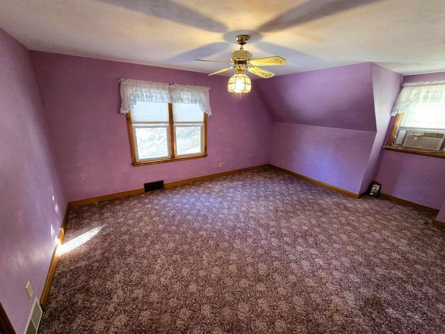 801 Iowa Street, Dysart, IA 52224