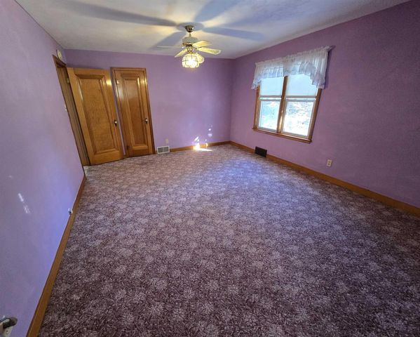 801 Iowa Street, Dysart, IA 52224