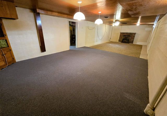 801 Iowa Street, Dysart, IA 52224
