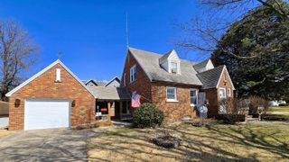 801 Iowa Street, Dysart, IA 52224