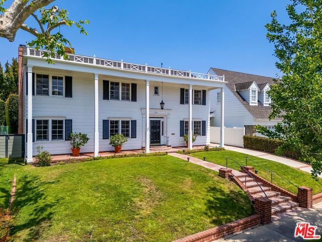 2718 Motor Avenue, Los Angeles, CA 90064