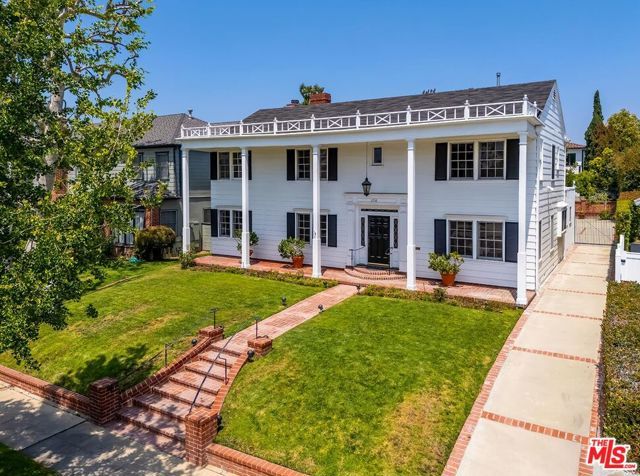 2718 Motor Avenue, Los Angeles, CA 90064