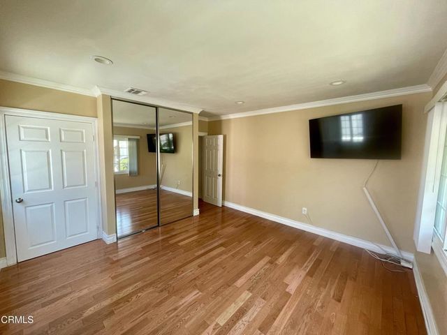 1327 Allen, Glendale, CA 91201