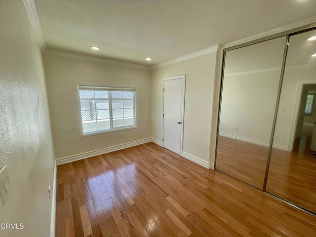 1327 Allen, Glendale, CA 91201
