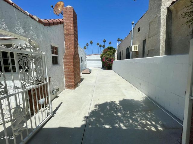 1327 Allen, Glendale, CA 91201