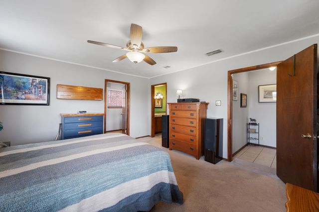 902 Ray Berglund BLVD, Round Rock, TX 78664