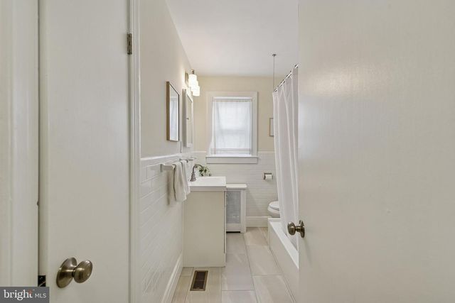 100 MARGARET AVE, Baltimore, MD 21221