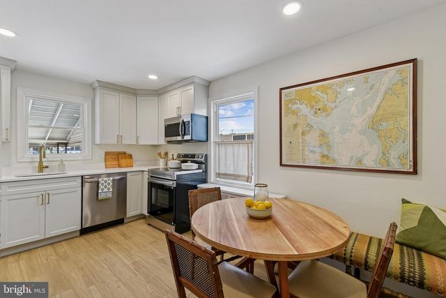 100 MARGARET AVE, Baltimore, MD 21221