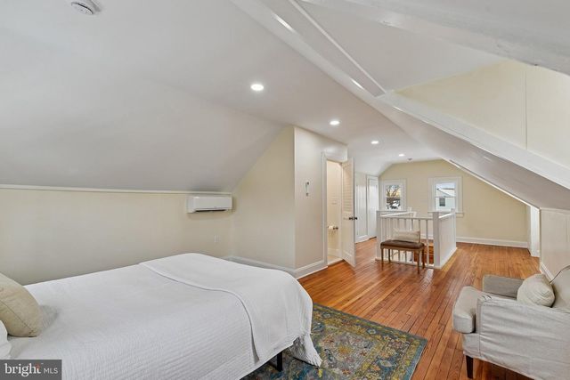 100 MARGARET AVE, Baltimore, MD 21221