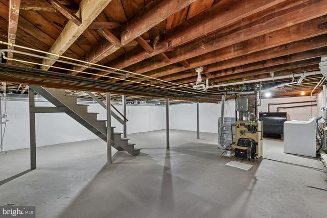 100 MARGARET AVE, Baltimore, MD 21221