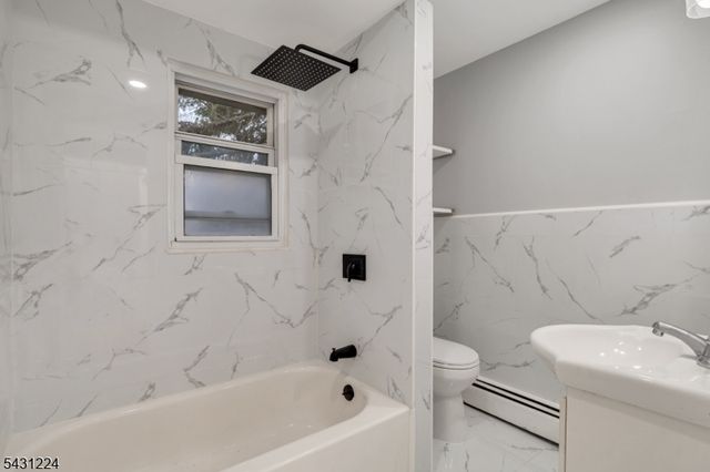 304 N Park Ave., Linden City, NJ 07036