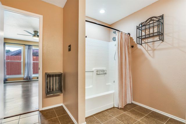 6512 Coral Lane, Sachse, TX 75048