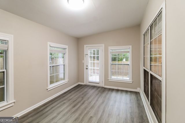 4090 Bradstone Trace NW, Lilburn, GA 30047