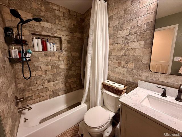 10850 Summerset Way, Parker, CO 80138