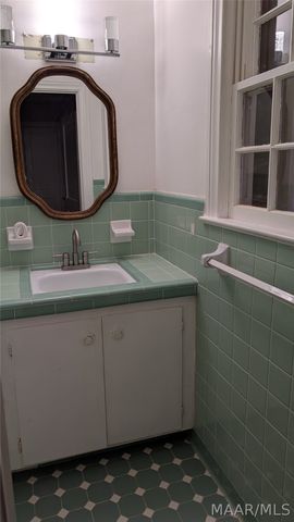 512 Agee Avenue, Selma, AL 36701