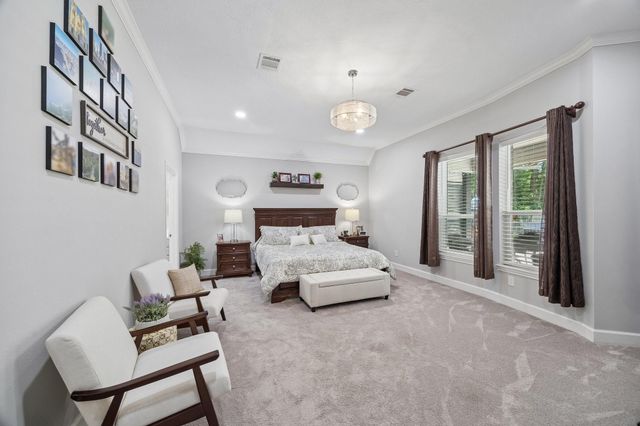 2102 Hickory Village Circle, Kingwood, TX 77345