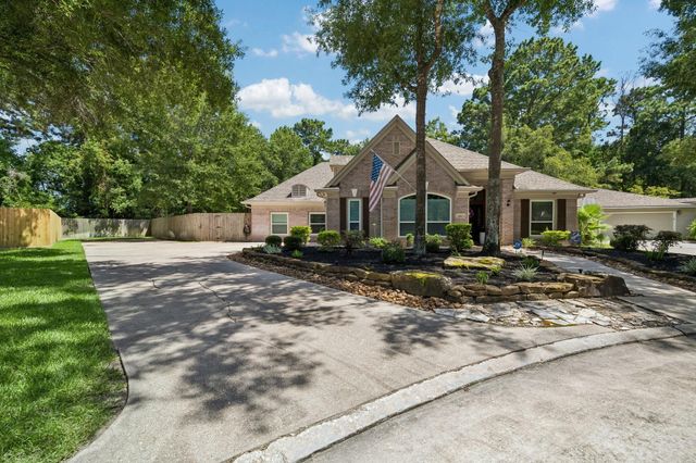 2102 Hickory Village Circle, Kingwood, TX 77345