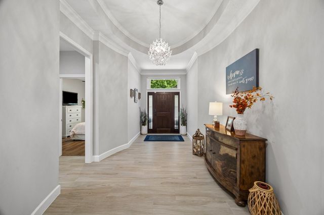 2102 Hickory Village Circle, Kingwood, TX 77345