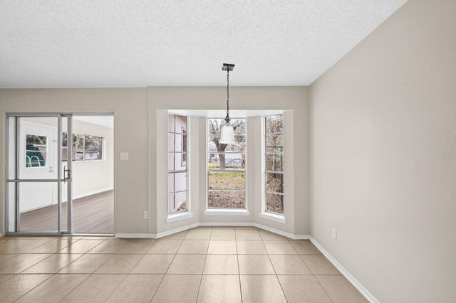 304 Cypress Street, Alvin, TX 77511