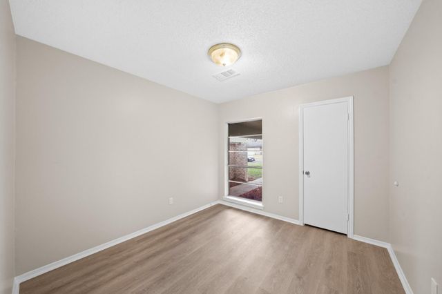 304 Cypress Street, Alvin, TX 77511