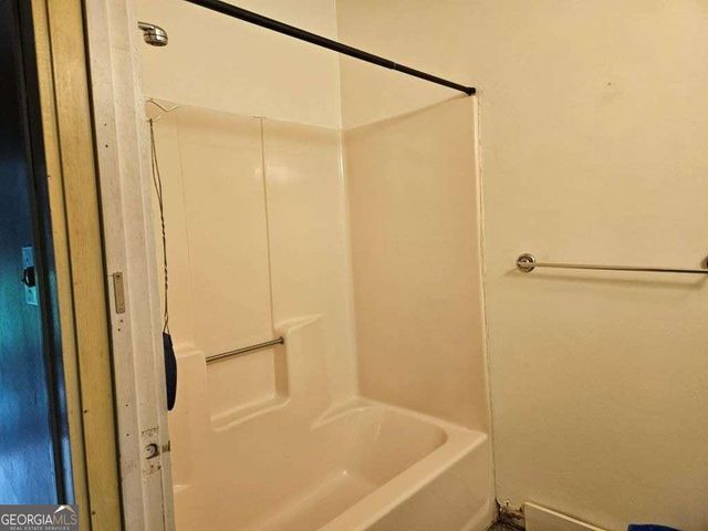 2431 W Woodland Circle, Atlanta, GA 30344