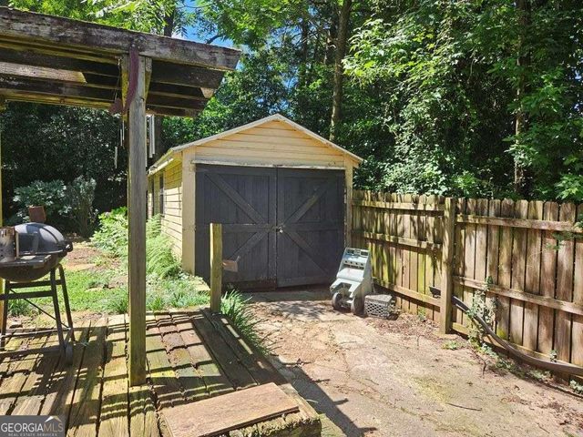 2431 W Woodland Circle, Atlanta, GA 30344