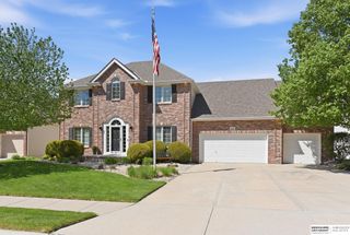 18320 Ontario Street, Omaha, NE 68130