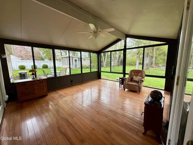4 Linden Drive, Hudson Falls, NY 12839