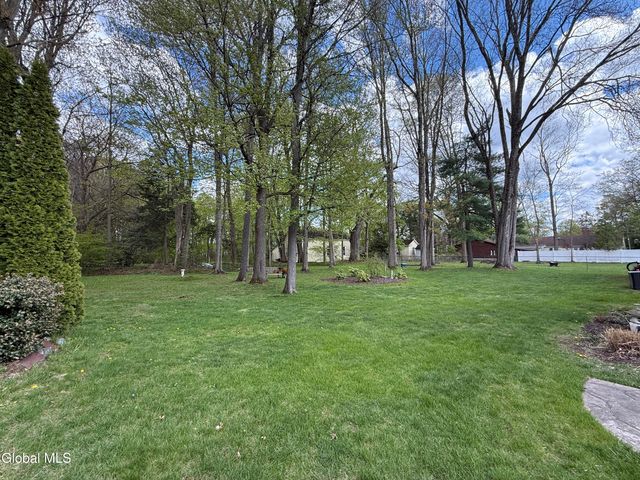 4 Linden Drive, Hudson Falls, NY 12839