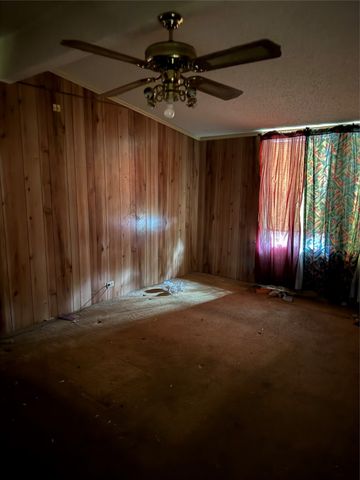 2734 W Caperton Street W, Shreveport, LA 71109