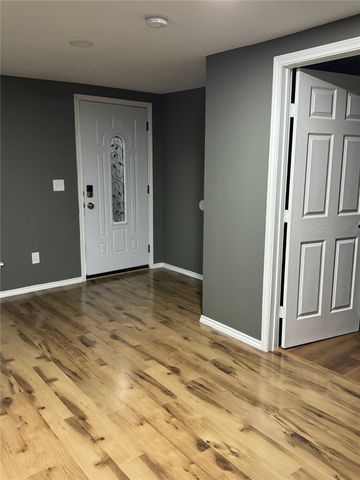 1018 S Frances Street, Terrell, TX 75160