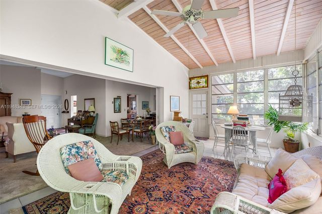 5335 SW 74th St, Miami, FL 33143