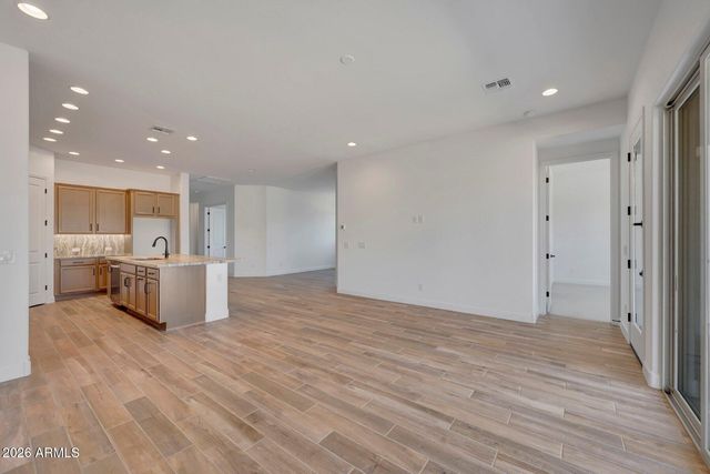 2928 E MANZANILA Avenue, San Tan Valley, AZ 85140