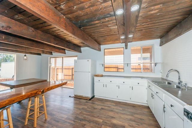 230 Mary Avenue, Trinity Center, CA 96091