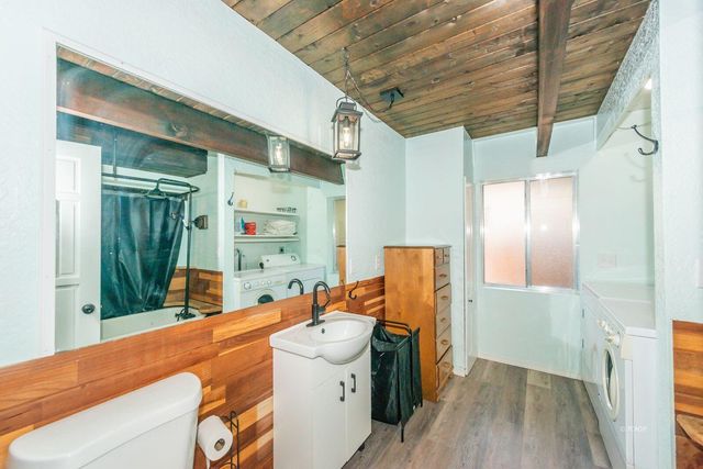 230 Mary Avenue, Trinity Center, CA 96091