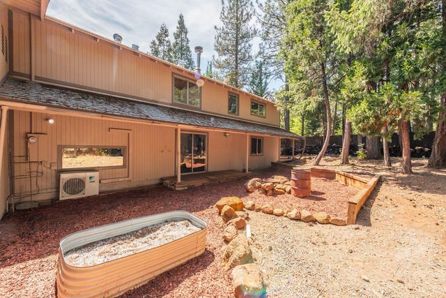 230 Mary Avenue, Trinity Center, CA 96091