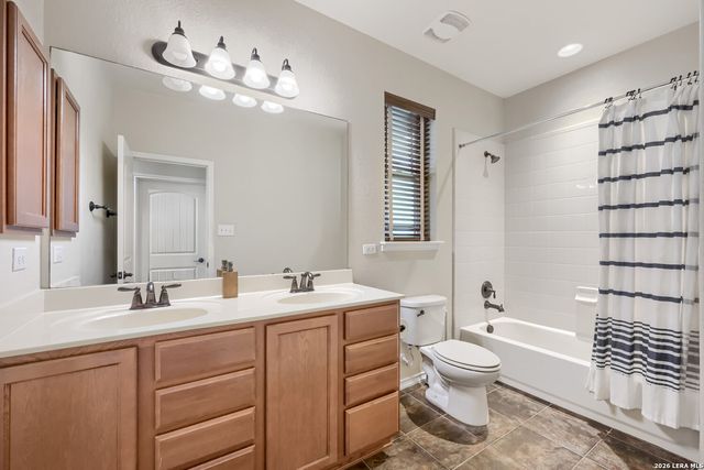 13335 Loma Sierra, San Antonio, TX 78233