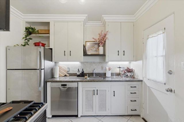 3620 Park Boulevard 8, San Diego, CA 92103