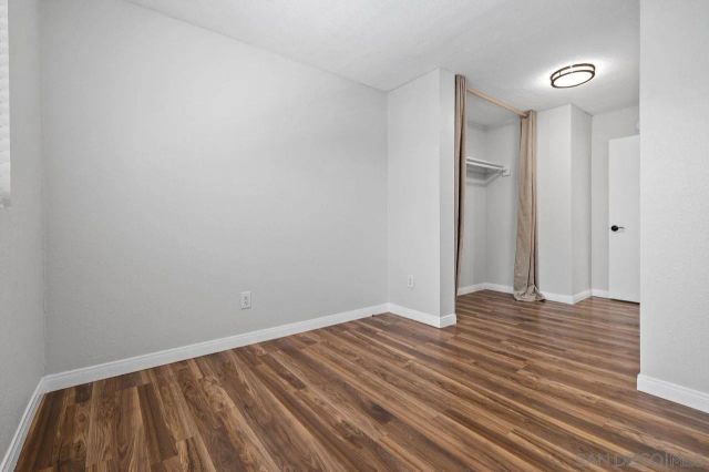 10628 Queen Jessica Ln, Santee, CA 92071